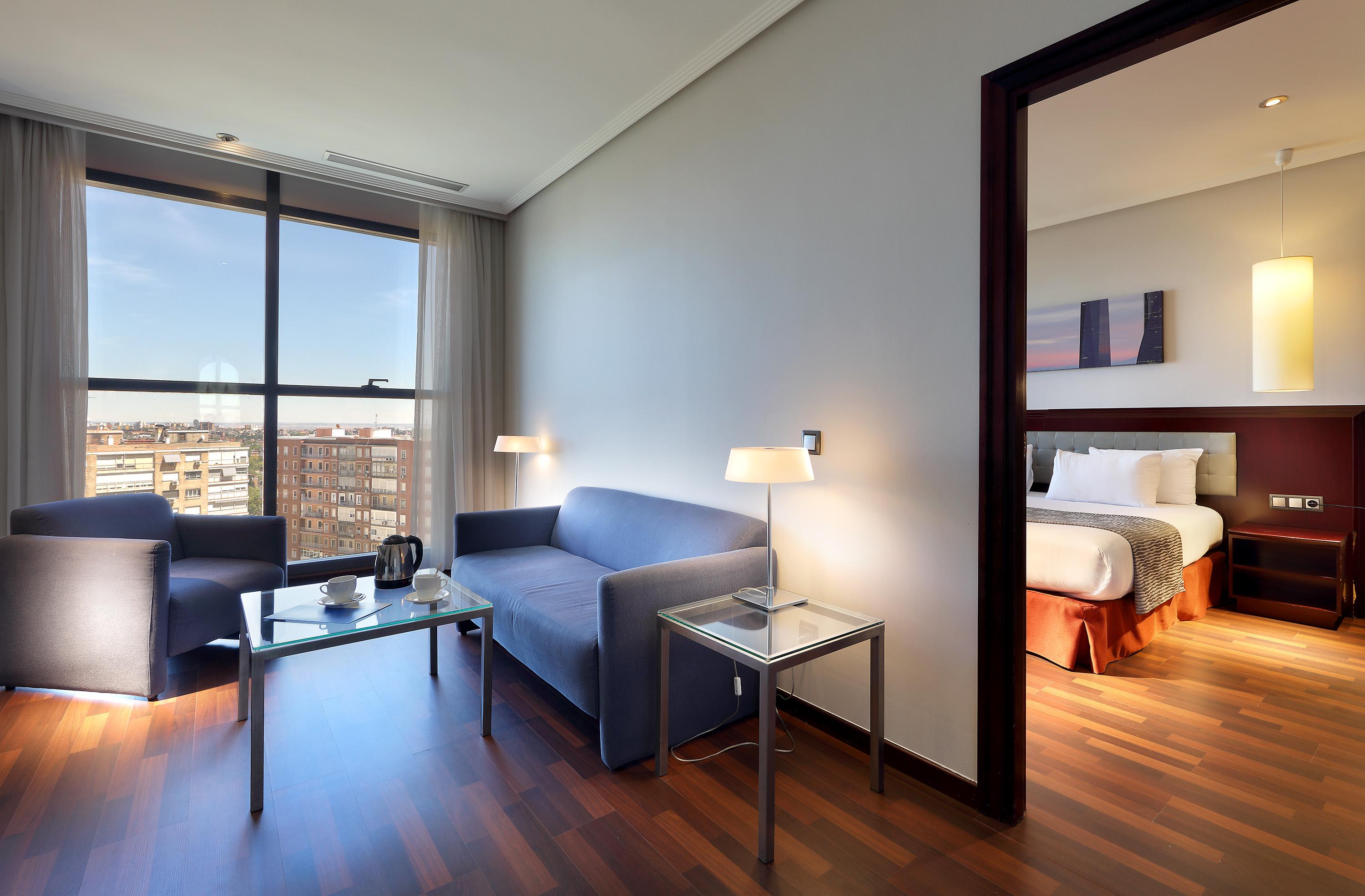 Hotel Crisol Vía Castellana Madrid Exterior foto