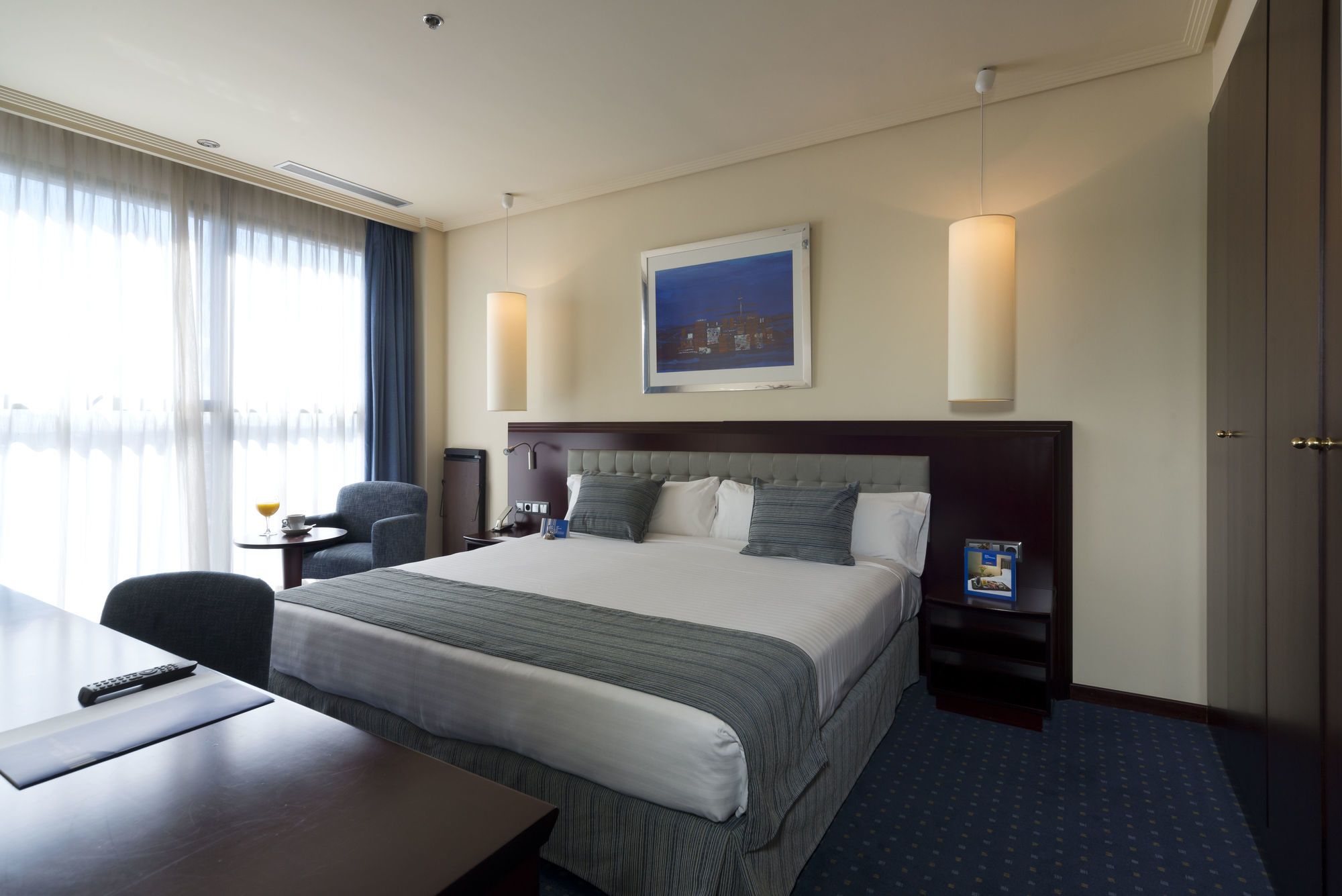 Hotel Crisol Vía Castellana Madrid Habitación foto