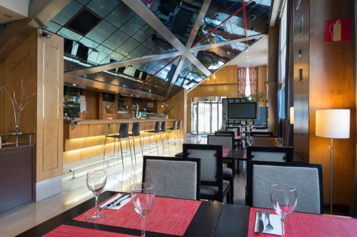 Hotel Crisol Vía Castellana Madrid Restaurante foto