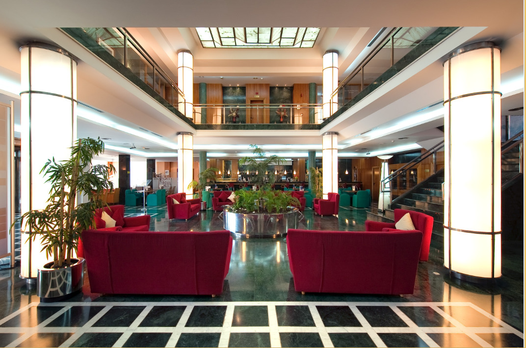 Hotel Crisol Vía Castellana Madrid Exterior foto